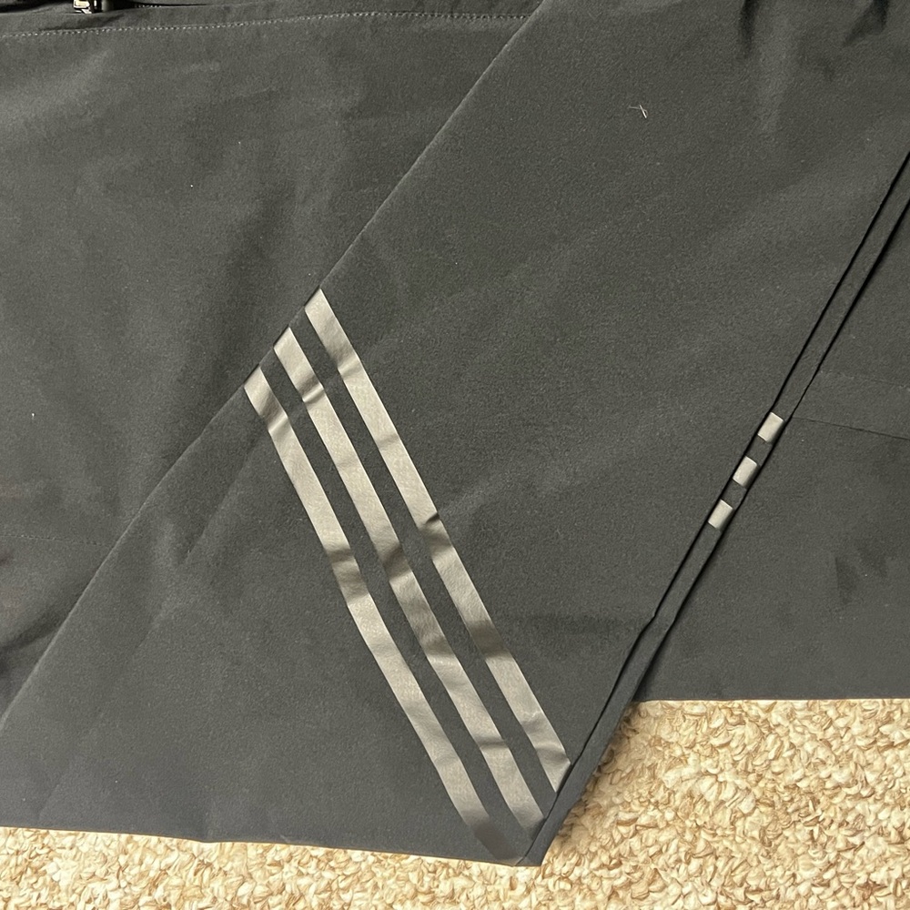 Adidas Black Women’s Golf Windbreaker- Size Medium - Picture 8 of 10